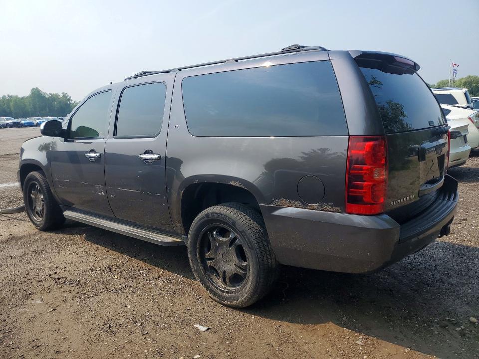 Photo 2 from auction – 2010 CHEVROLET SUBURBAN with VIN 1GNUKJE32AR232897