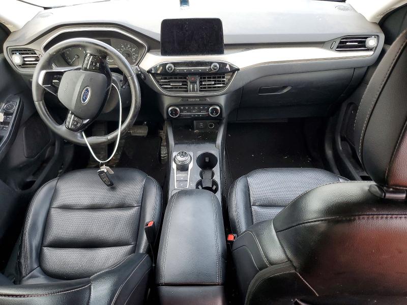 Photo 8 from auction – 2022 FORD ESCAPE with VIN 1FMCU9H95NUA72753