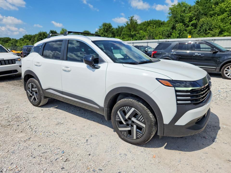 Photo 4 from auction – 2026 NISSAN KICKS with VIN 3N8AP6CE5TL305516