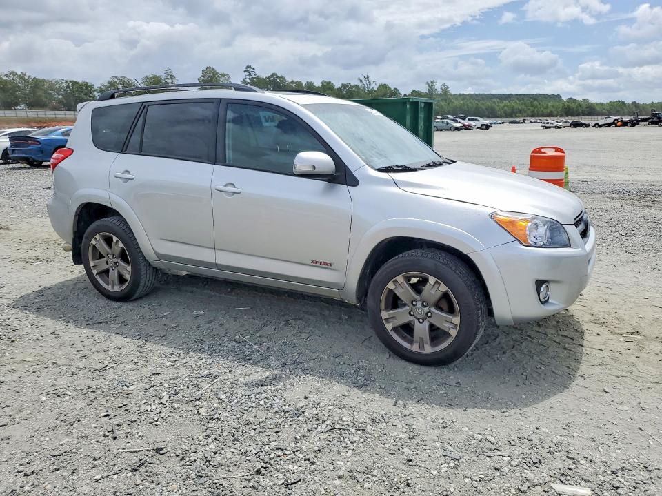 Photo 4 from auction – 2010 TOYOTA RAV4 with VIN JTMRF4DV7A5035075