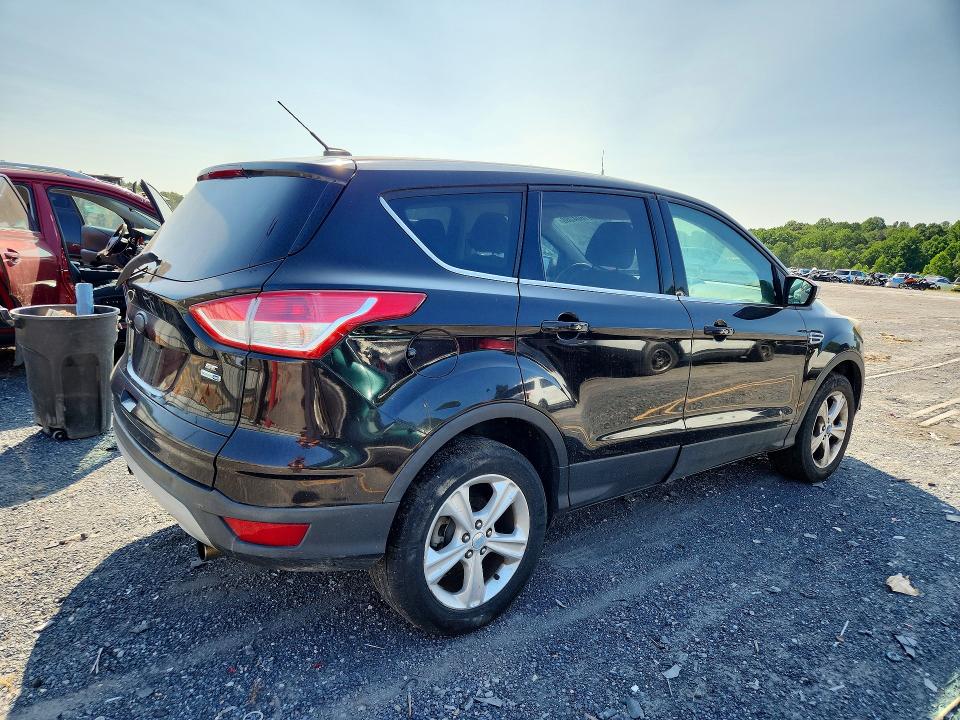 Photo 3 from auction – 2013 FORD ESCAPE with VIN 1FMCU9GX0DUB76212