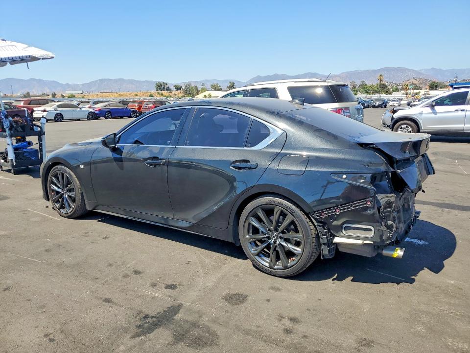 Photo 2 from auction – 2022 LEXUS IS with VIN JTHGZ1B21N5055882