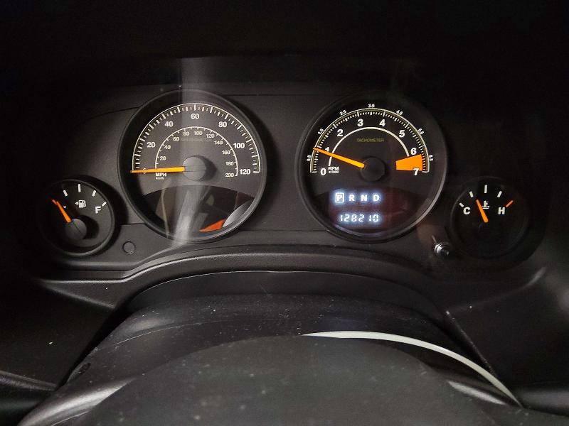 Photo 9 from auction – 2015 JEEP PATRIOT with VIN 1C4NJPBA2FD325560