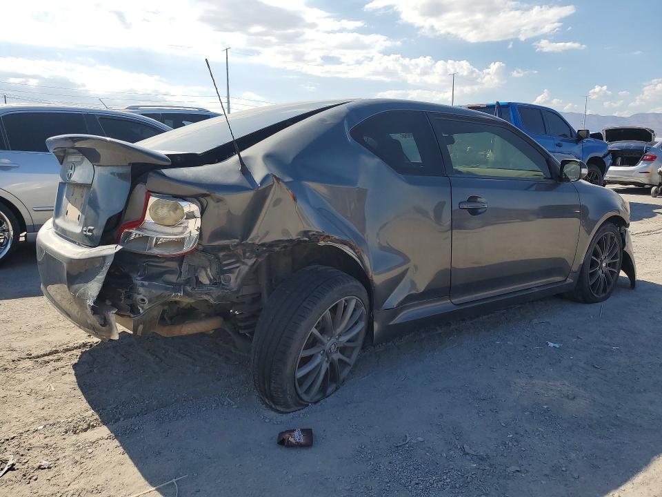 Photo 3 from auction – 2013 SCION TC with VIN JTKJF5C72D3060884