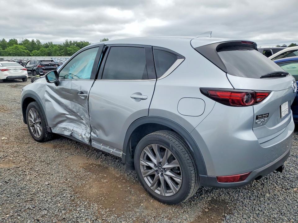 Photo 2 from auction – 2021 MAZDA CX-5 with VIN JM3KFBDM9M1307660