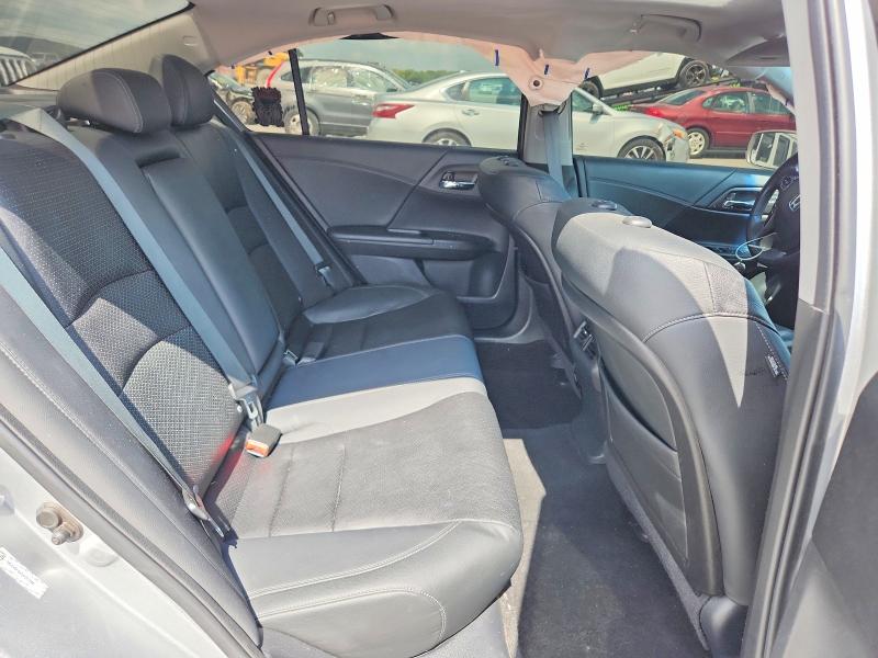 Photo 10 from auction – 2013 HONDA ACCORD with VIN 1HGCR2F8XDA007146