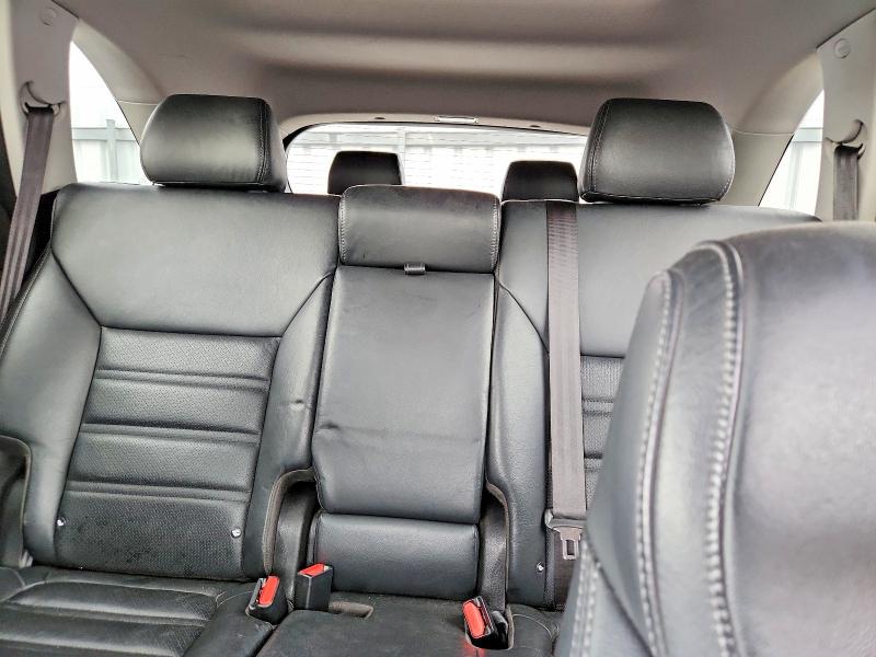 Photo 10 from auction – 2018 KIA SORENTO with VIN 5XYPHDA53JG360383