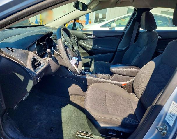 Photo 7 from auction – 2017 CHEVROLET CRUZE with VIN 1G1BE5SM3H7208201
