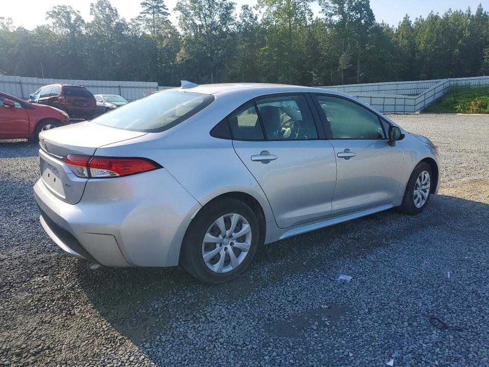 Photo 3 from auction – 2021 TOYOTA COROLLA with VIN JTDEPMAE7MJ157799