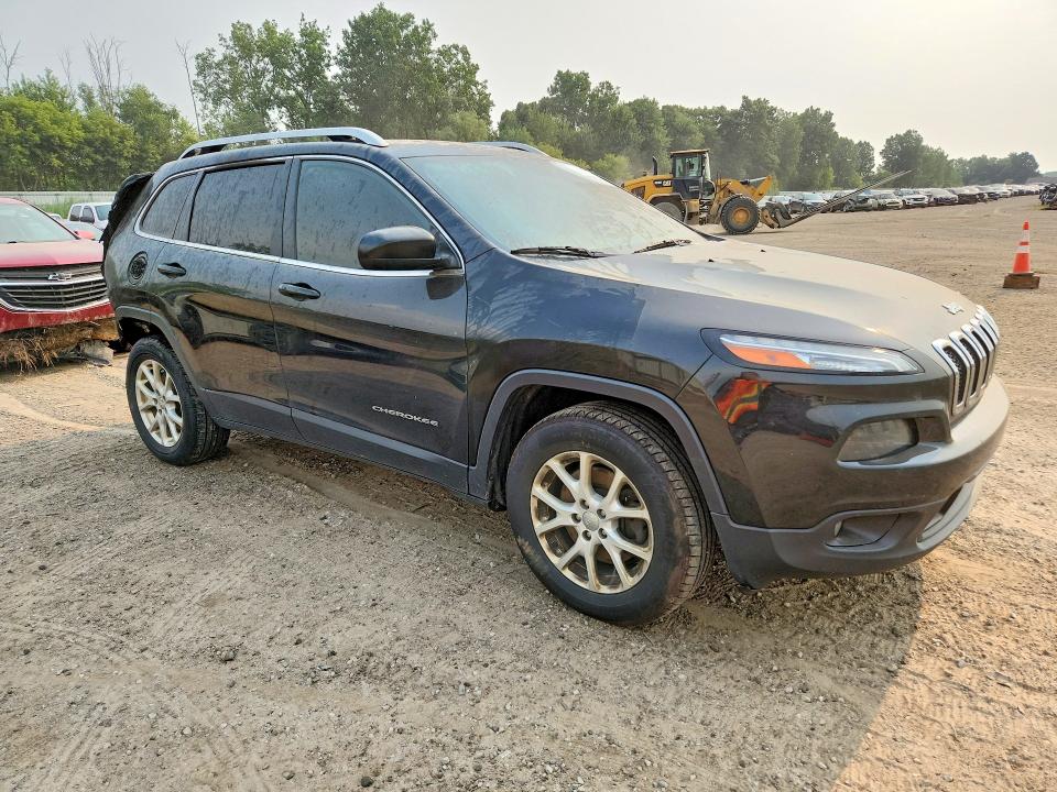 Photo 4 from auction – 2015 JEEP CHEROKEE with VIN 1C4PJMCB3FW563601