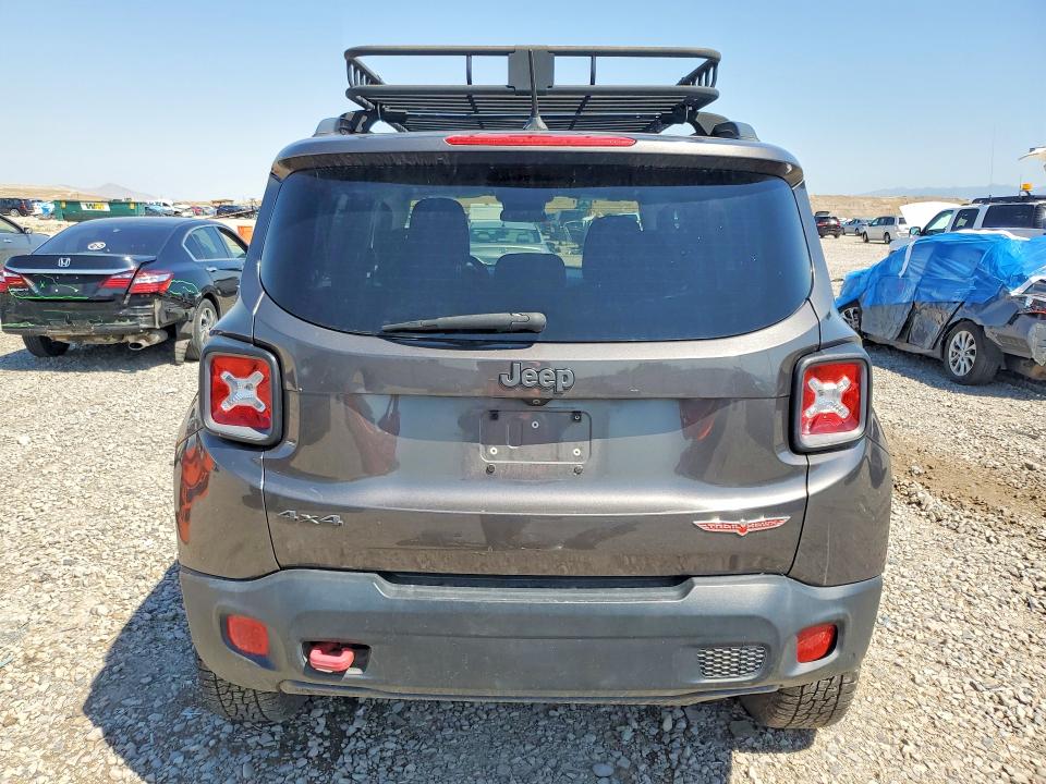 Photo 6 from auction – 2016 JEEP RENEGADE with VIN ZACCJBCT1GPD39110