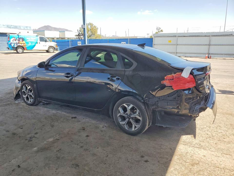 Photo 2 from auction – 2020 KIA FORTE with VIN 3KPF24AD4LE150119