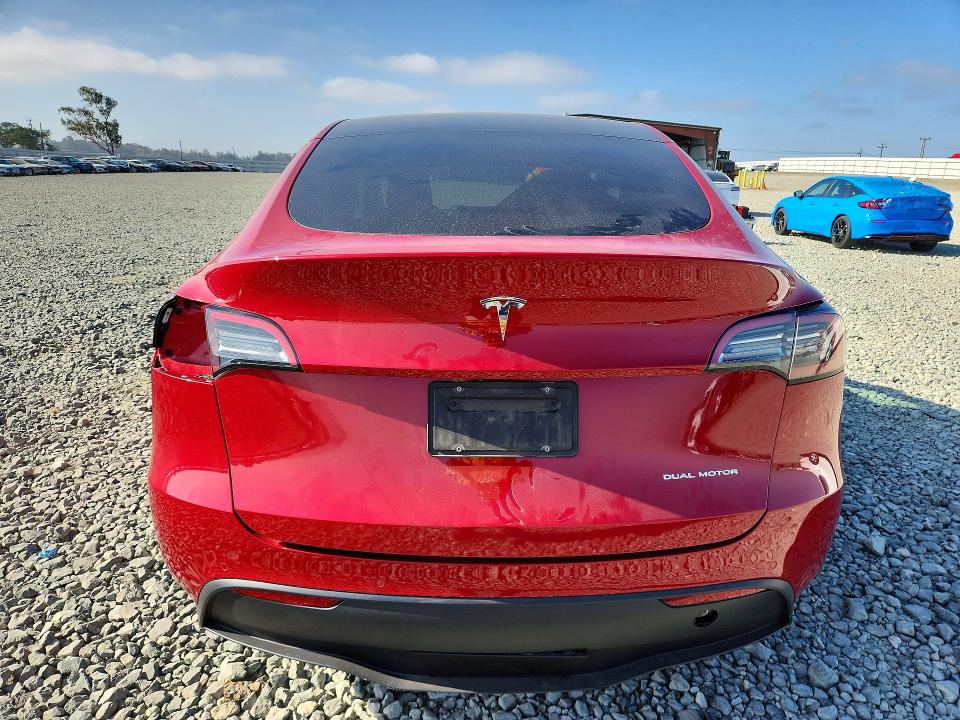 Photo 6 from auction – 2021 TESLA MODEL Y with VIN 5YJYGDEE6MF207865