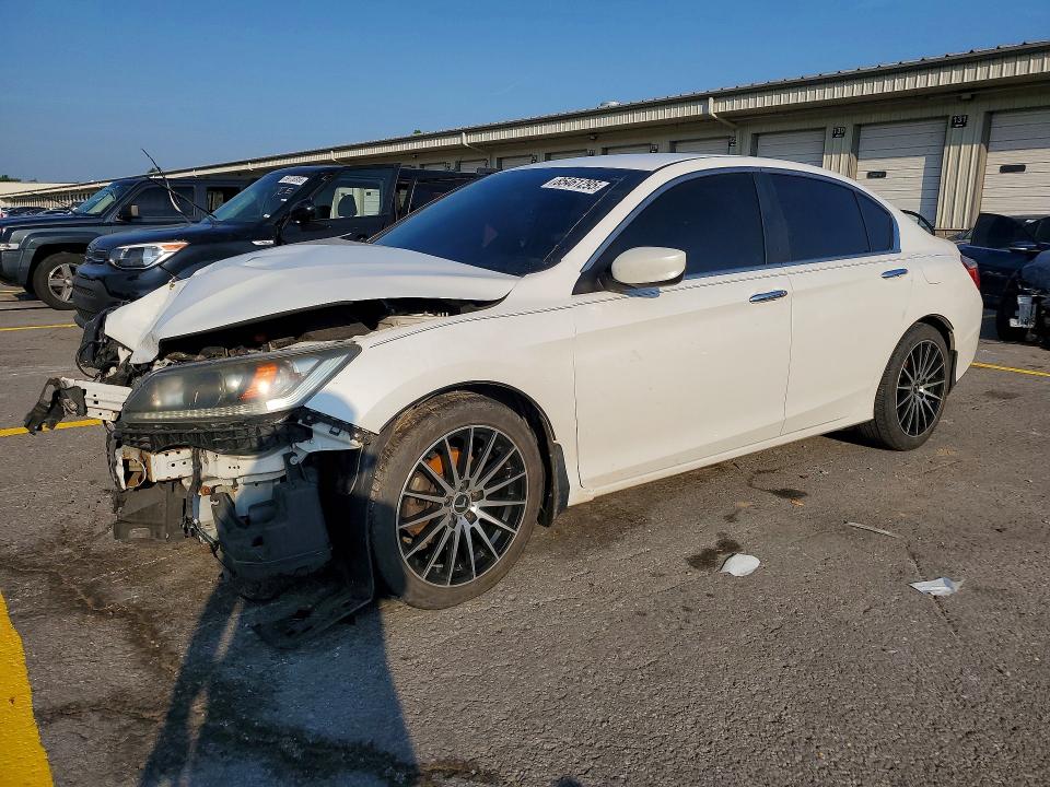 HONDA ACCORD 2015 with VIN 1HGCR2F53FA130697 - Photo from auction