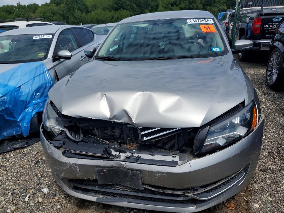 Photo 5 from auction – 2013 VOLKSWAGEN PASSAT with VIN 1VWAP7A33DC119373