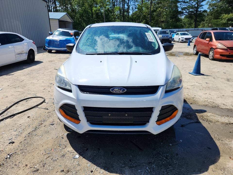 Photo 5 from auction – 2016 FORD ESCAPE with VIN 1FMCU0F76GUB44317