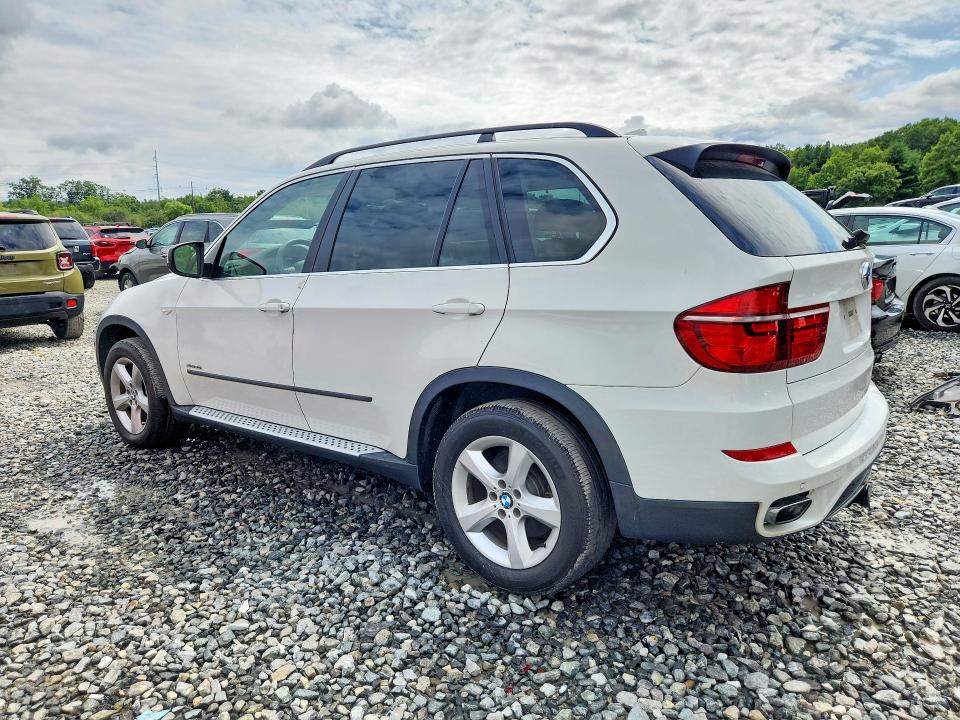 Photo 2 from auction – 2012 BMW X5 with VIN 5UXZV8C5XCL422566