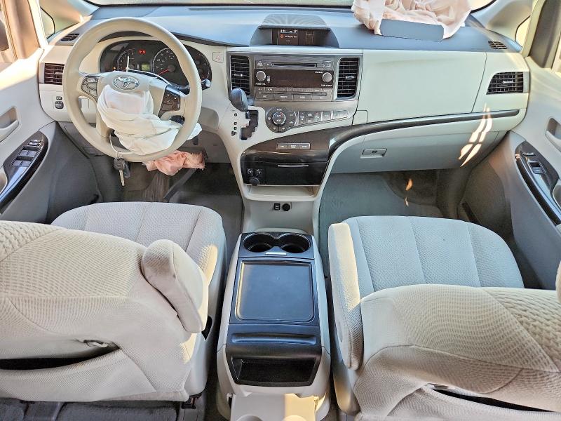 Photo 8 from auction – 2014 TOYOTA SIENNA with VIN 5TDKK3DC0ES495152
