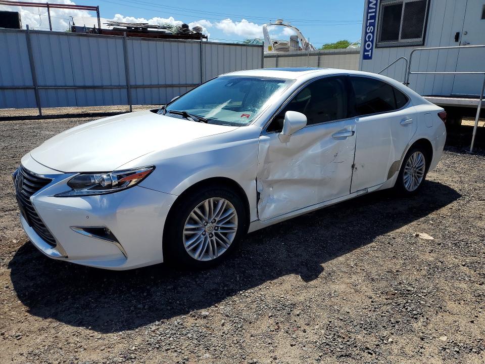 LEXUS ES 2016 with VIN JTHBK1GG7G2231065 - Photo from auction