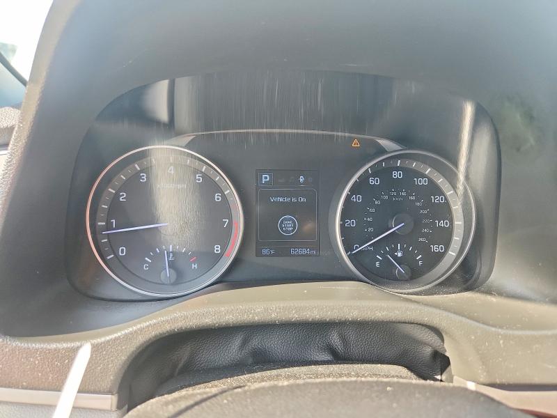 Photo 9 from auction – 2017 HYUNDAI ELANTRA with VIN 5NPD94LAXHH090470