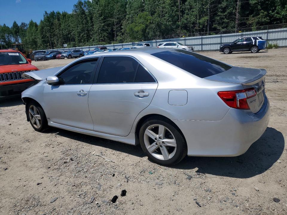 Photo 2 from auction – 2013 TOYOTA CAMRY with VIN 4T1BF1FK0DU244103