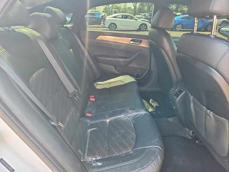 Photo 10 from auction – 2019 HYUNDAI SONATA with VIN 5NPE34AF0KH790932