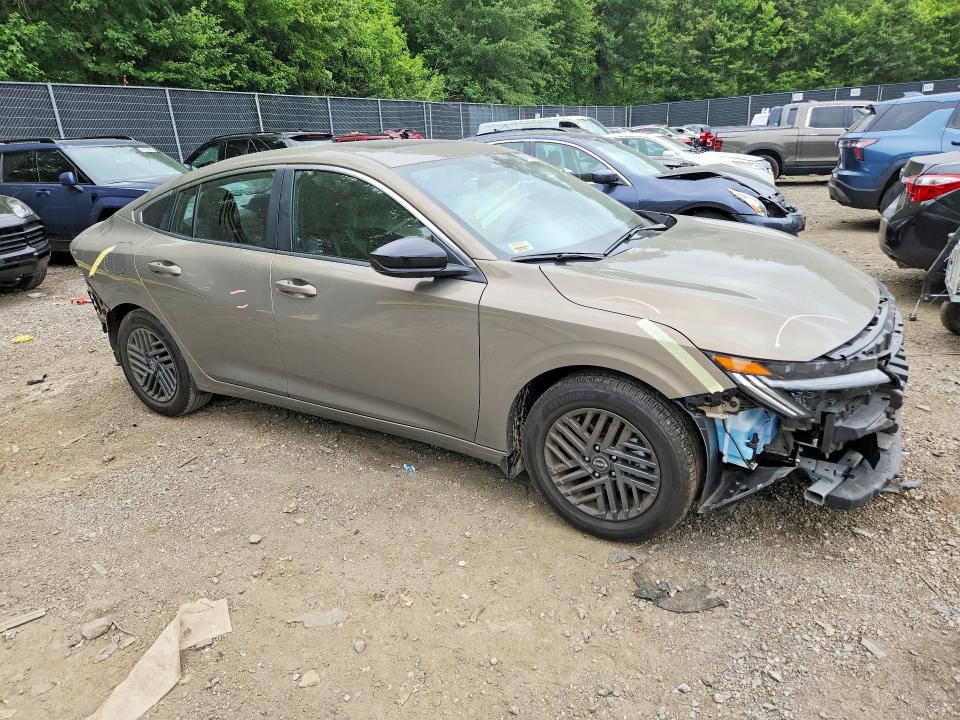 Снимка 4 от търг – 2026 NISSAN SENTRA с VIN 3N1AB9CV0TY204918