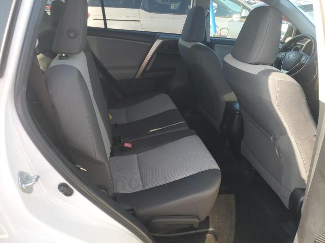 Photo 11 from auction – 2014 TOYOTA RAV4 with VIN JTMBFREV0ED071117