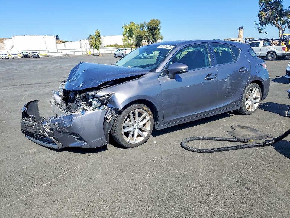 LEXUS CT 2014 with VIN JTHKD5BH3E2178993 - Photo from auction