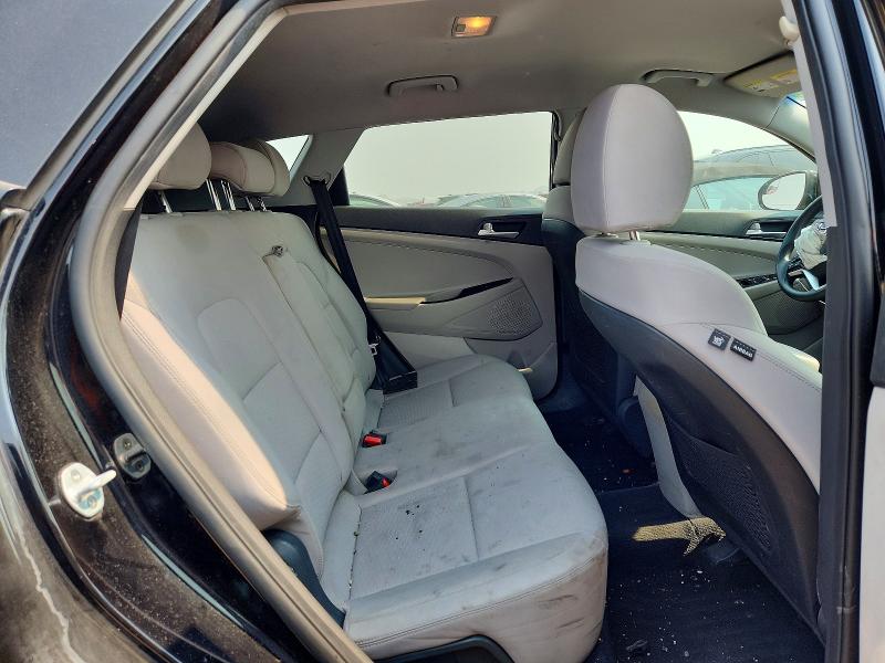 Photo 10 from auction – 2019 HYUNDAI TUCSON with VIN KM8J2CA49KU918886