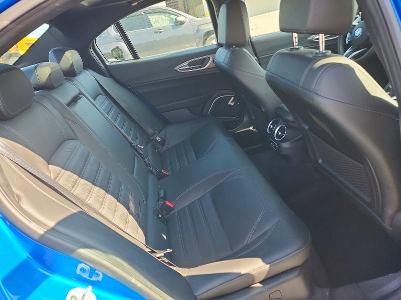Photo 10 from auction – 2022 ALFA ROMEO GIULIA with VIN ZARFANBN3N7665573