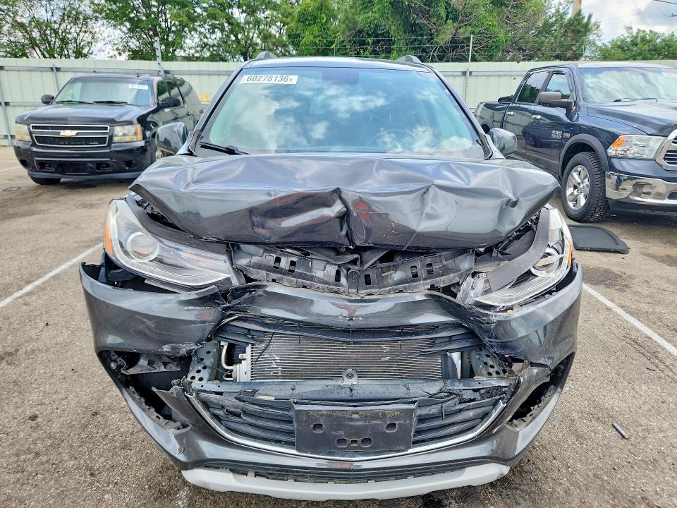Photo 5 from auction – 2018 CHEVROLET TRAX with VIN 3GNCJLSB7JL267626
