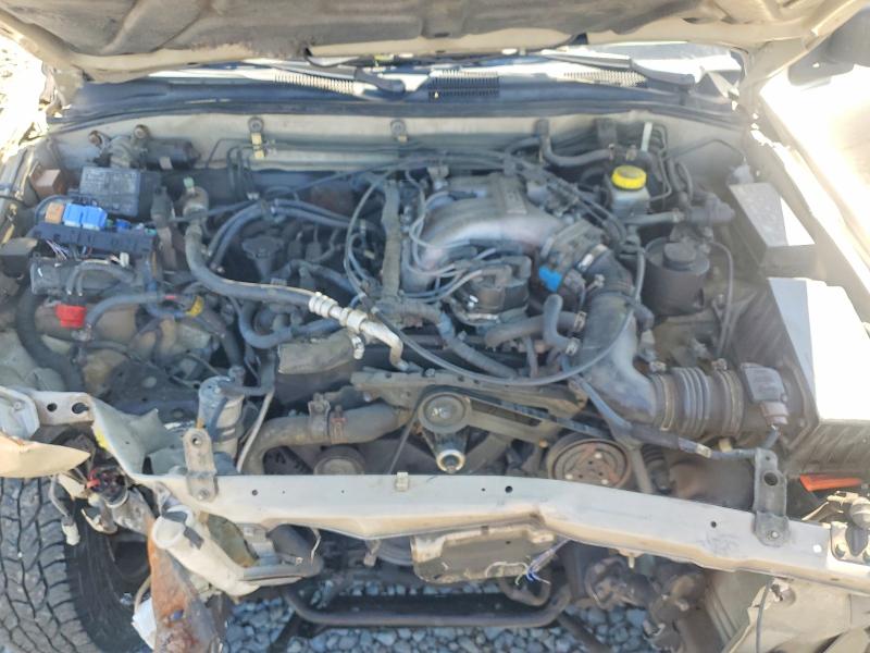 Photo 12 from auction – 1997 NISSAN PATHFINDER with VIN JN8AR05Y0VW155326