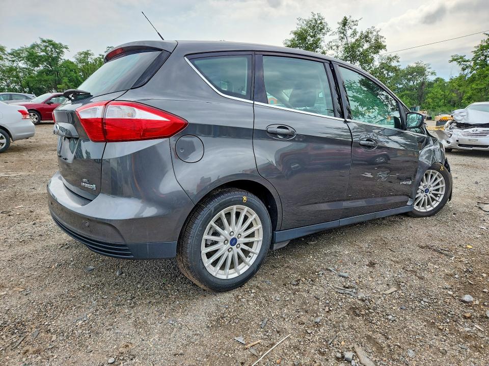 Photo 3 from auction – 2016 FORD C-MAX with VIN 1FADP5BU7GL120807