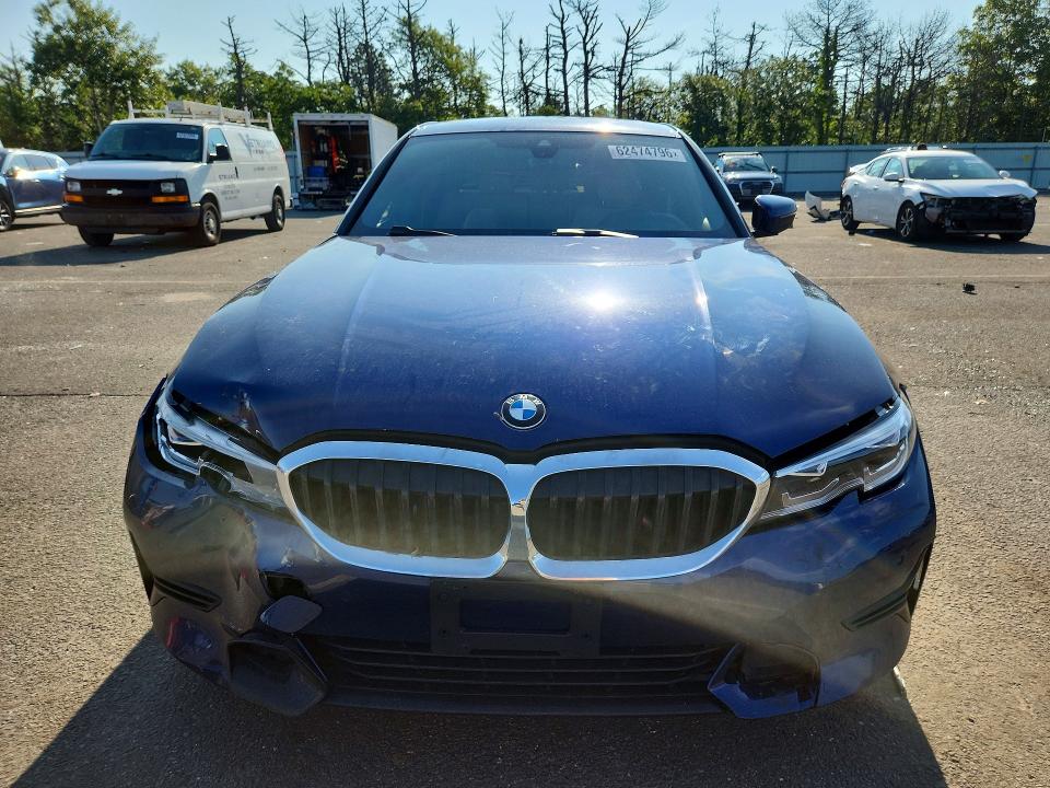 Photo 5 from auction – 2020 BMW 330XI with VIN 3MW5R7J08L8B36631