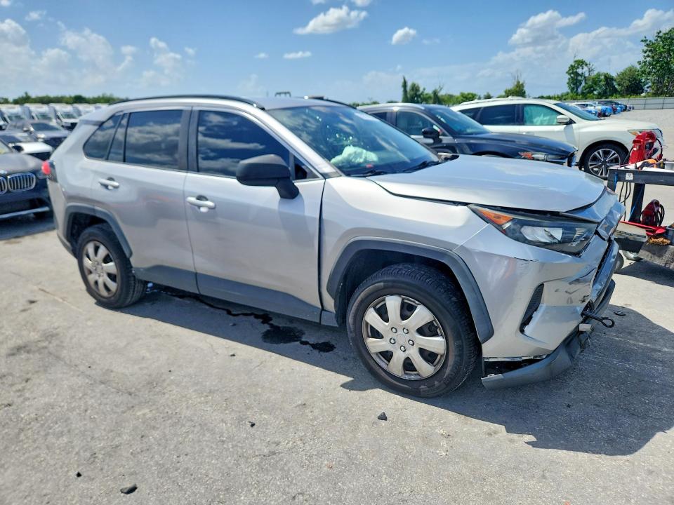 Photo 4 from auction – 2019 TOYOTA RAV4 with VIN JTMH1RFV3KD034498