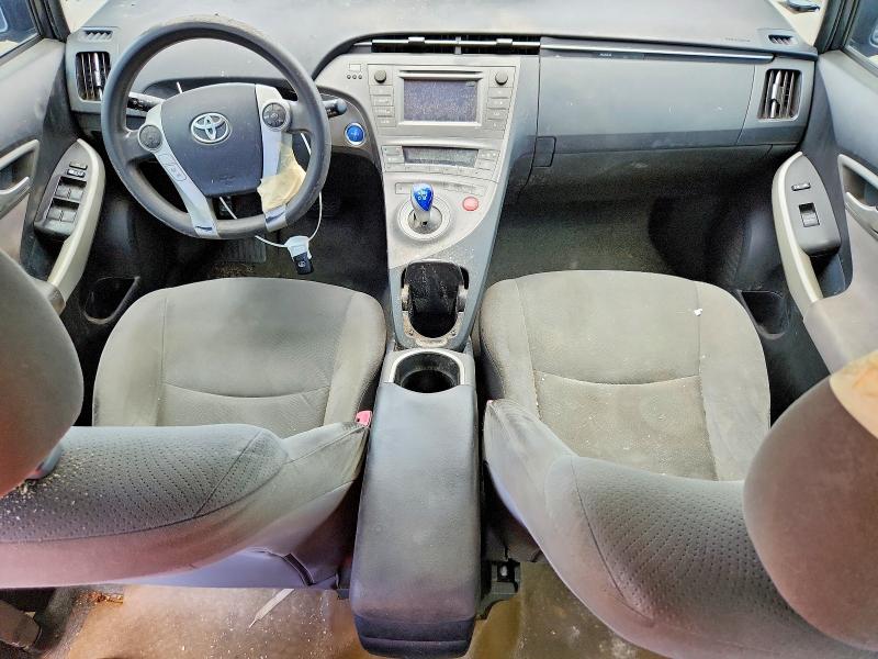 Photo 8 from auction – 2013 TOYOTA PRIUS with VIN JTDKN3DU0D5557346