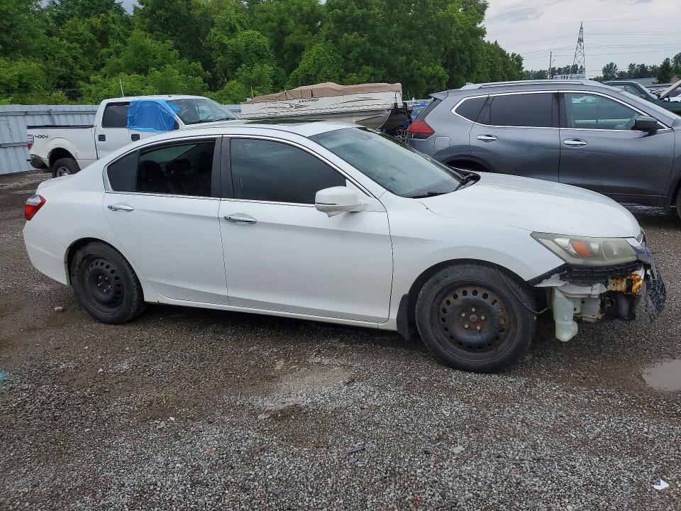 Photo 4 from auction – 2015 HONDA ACCORD with VIN 1HGCR2F87FA804845