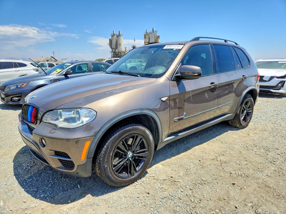 BMW X5 2012 مع رقم تعريف المركبة 5UXZW0C56CL667122 - صورة من المزاد