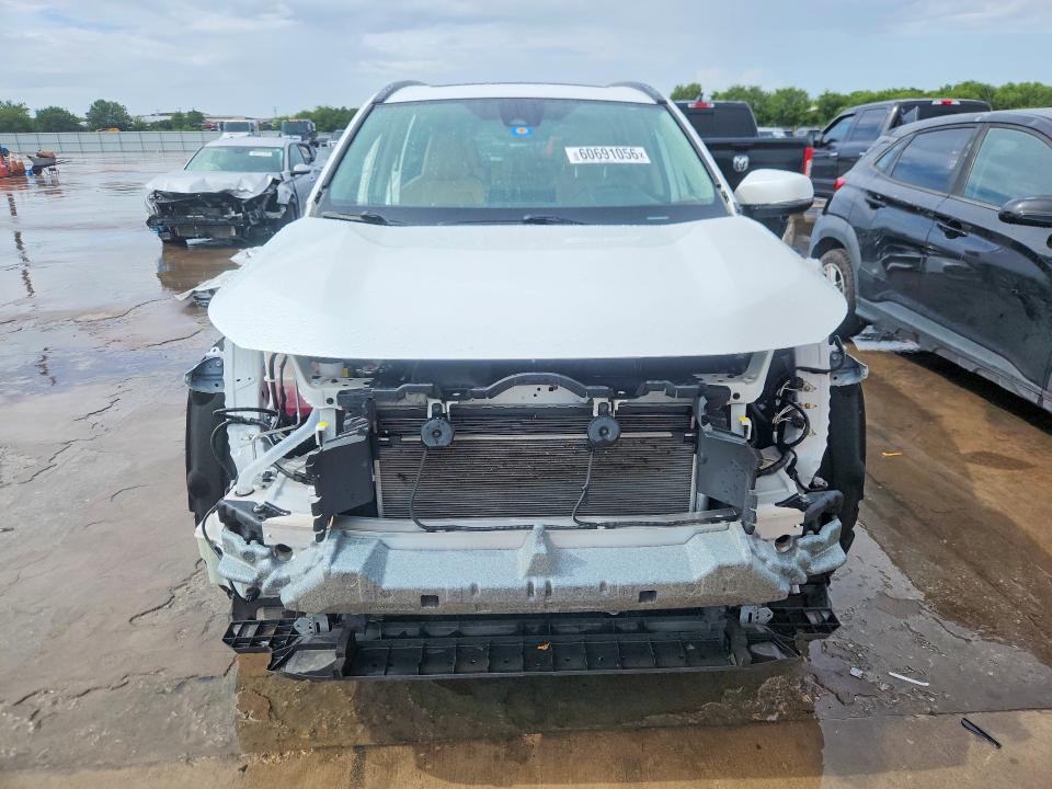صورة رقم 5 من المزاد - 2024 TOYOTA RAV4 مع VIN 2T3C1RFVXRW308920