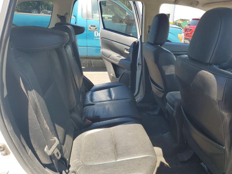 Photo 10 from auction – 2017 MITSUBISHI OUTLANDER with VIN JA4AZ3A36HZ066252