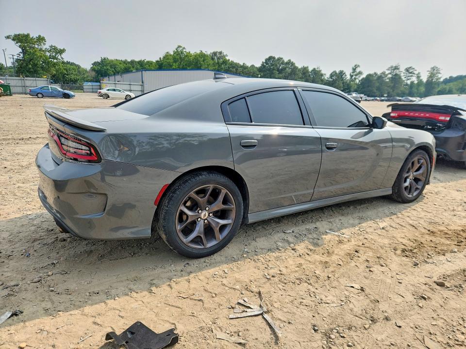 Photo 3 from auction – 2019 DODGE CHARGER with VIN 2C3CDXHG6KH691887