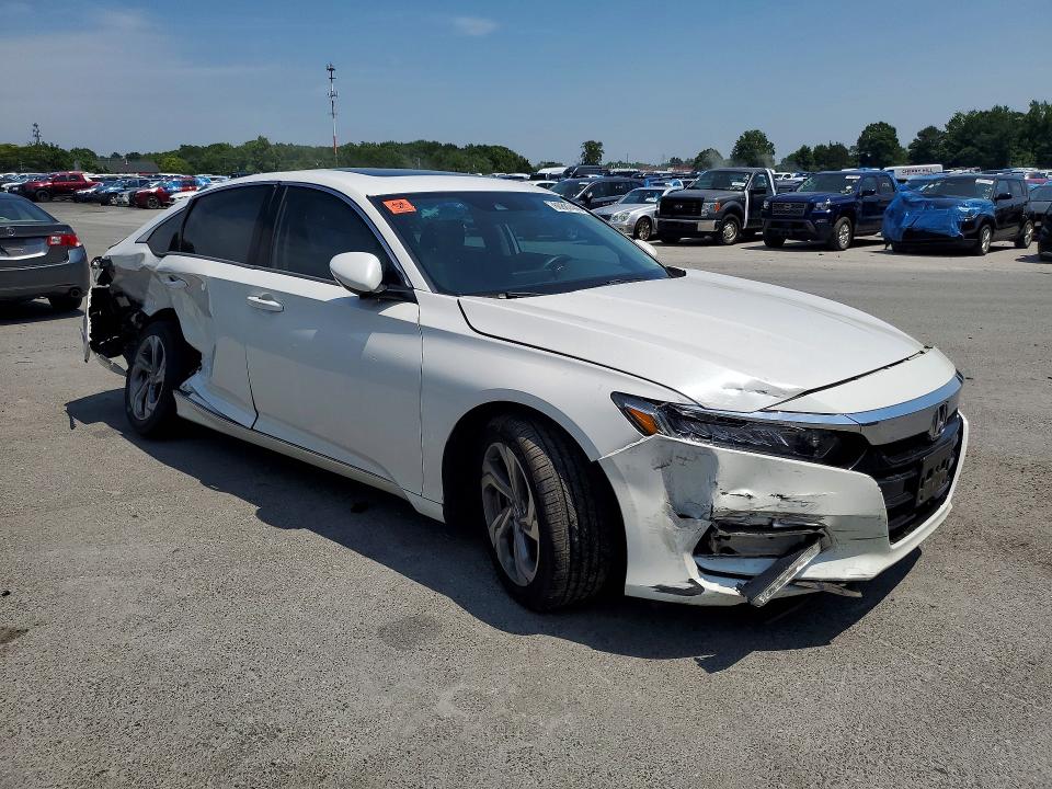 Photo 4 from auction – 2018 HONDA ACCORD with VIN 1HGCV2F55JA026457