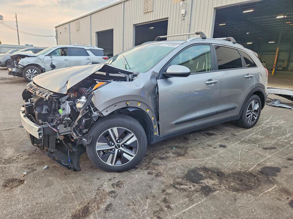 KIA NIRO 2022 with VIN KNDCB3LC4N5515222 - Photo from auction