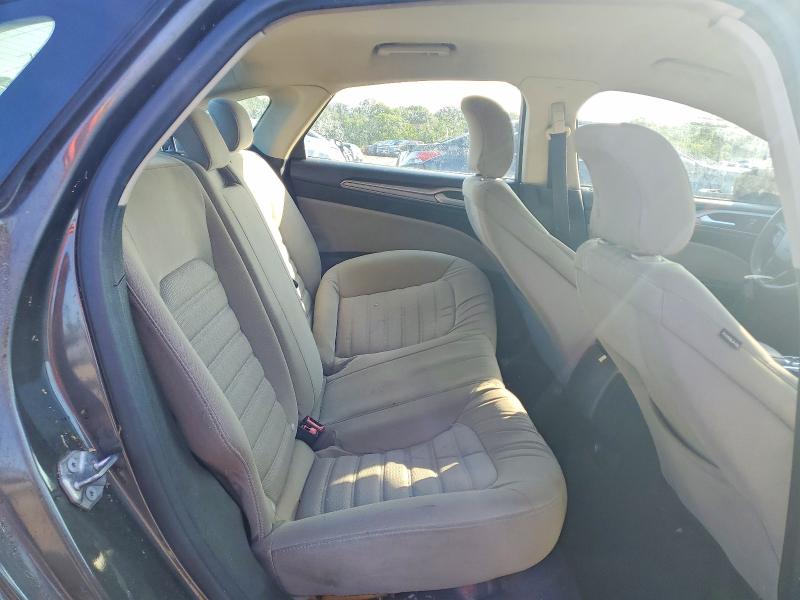 Photo 10 from auction – 2019 FORD FUSION with VIN 3FA6P0G75KR102511