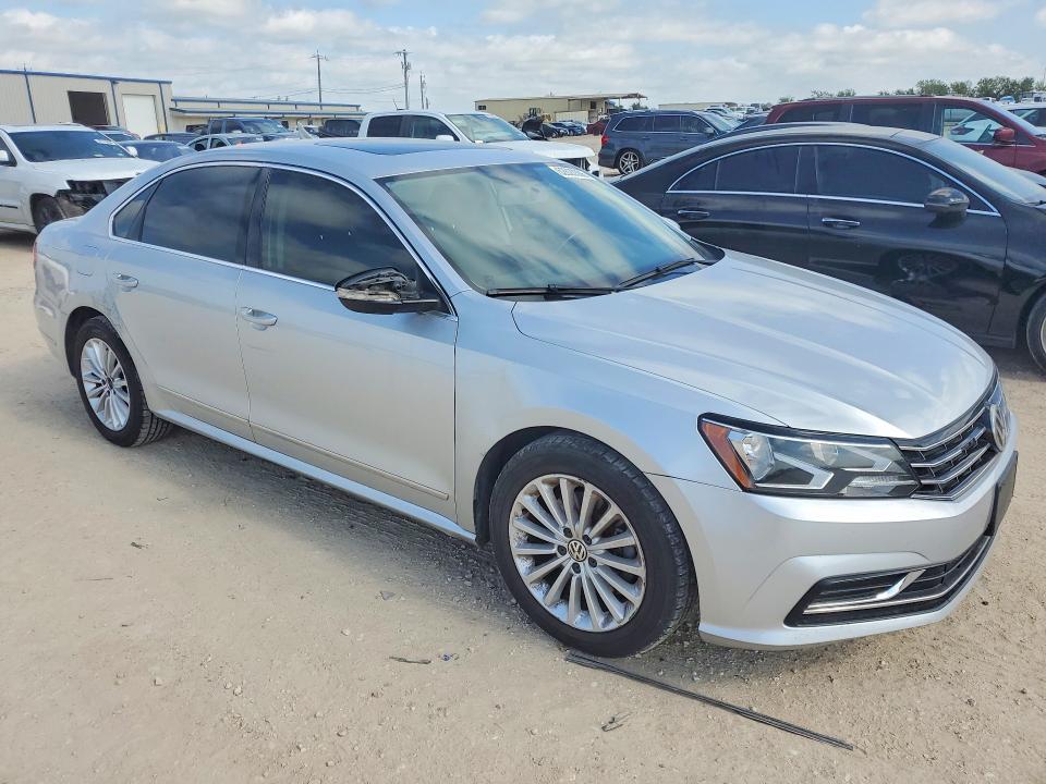 Photo 4 from auction – 2017 VOLKSWAGEN PASSAT with VIN 1VWBT7A33HC066728
