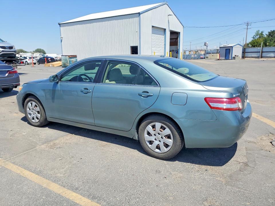 Photo 2 from auction – 2011 TOYOTA CAMRY with VIN JTNBF3EK9B3010221