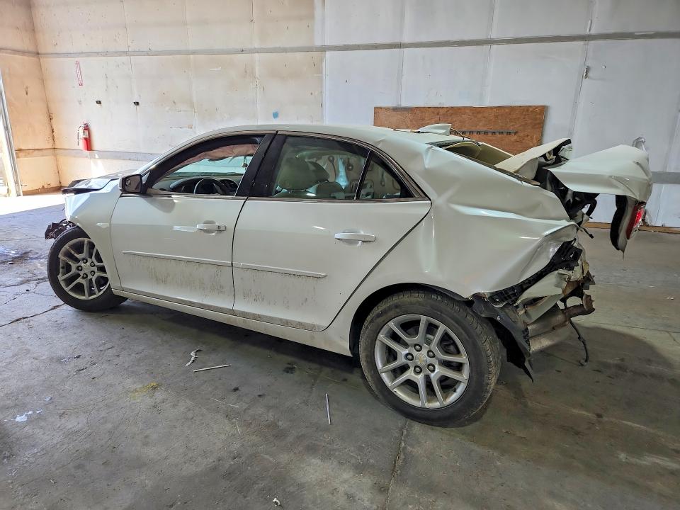 Photo 2 from auction – 2015 CHEVROLET MALIBU with VIN 1G11C5SL0FU152497