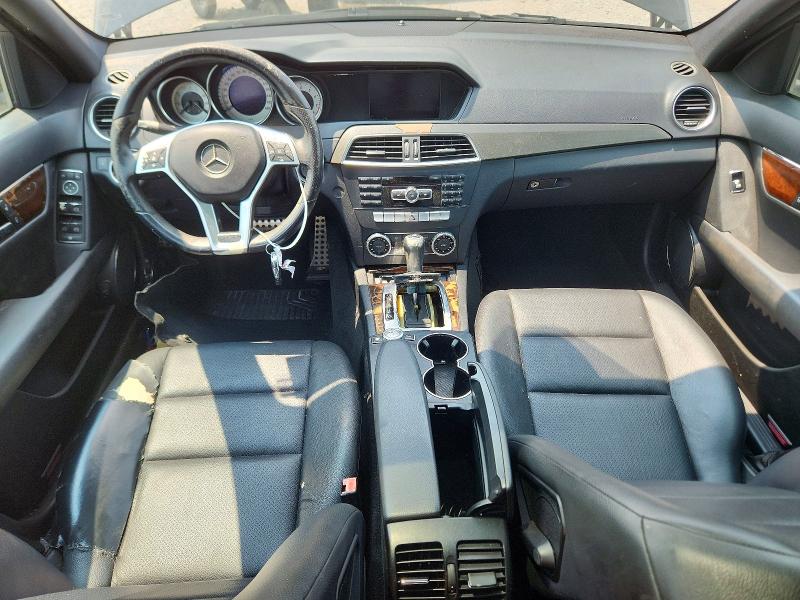 Photo 8 from auction – 2012 MERCEDES-BENZ C with VIN WDDGF4HB3CA609467