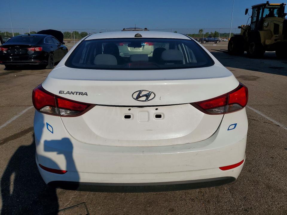 Photo 6 from auction – 2016 HYUNDAI ELANTRA with VIN 5NPDH4AE4GH677691